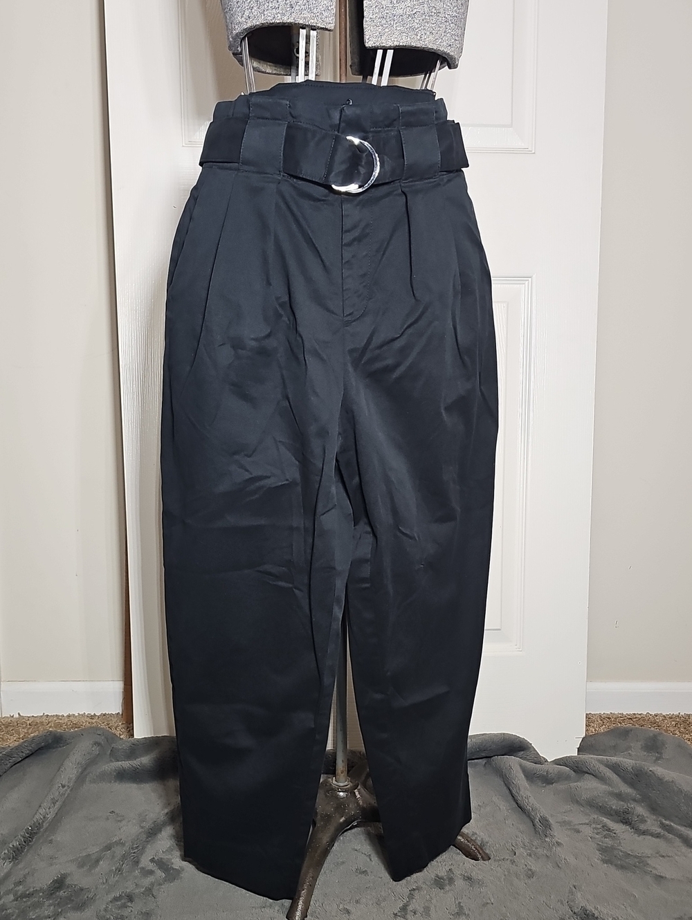 Banana Republic Black High Waist Cotton Paperbag Pants Trousers Belted Size 4